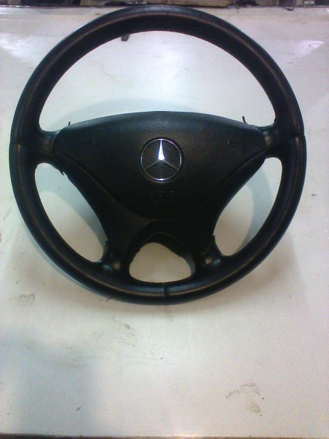 Руль w202 2