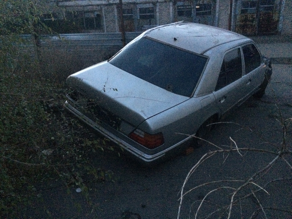 Варто і не ворушиться. 4