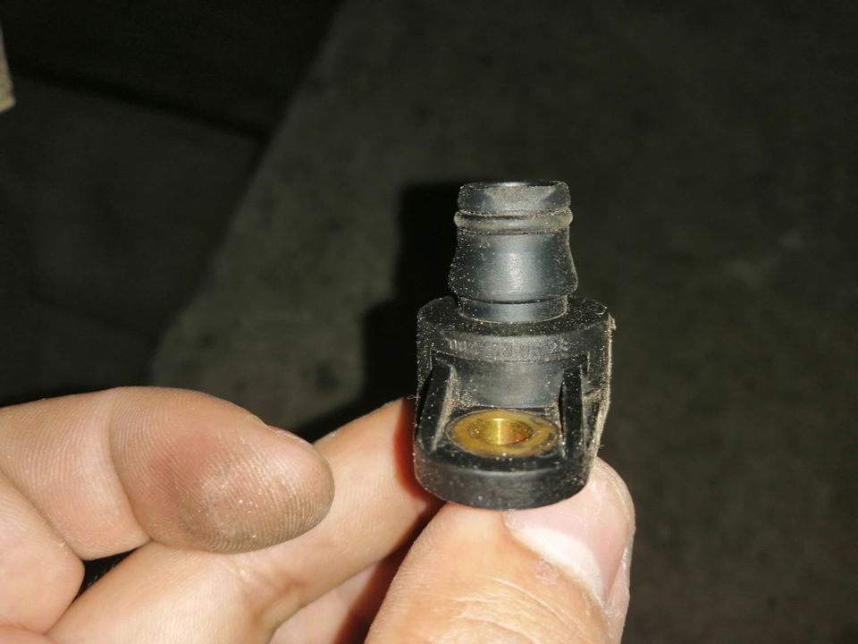 Запчастини продаж частина 1 4