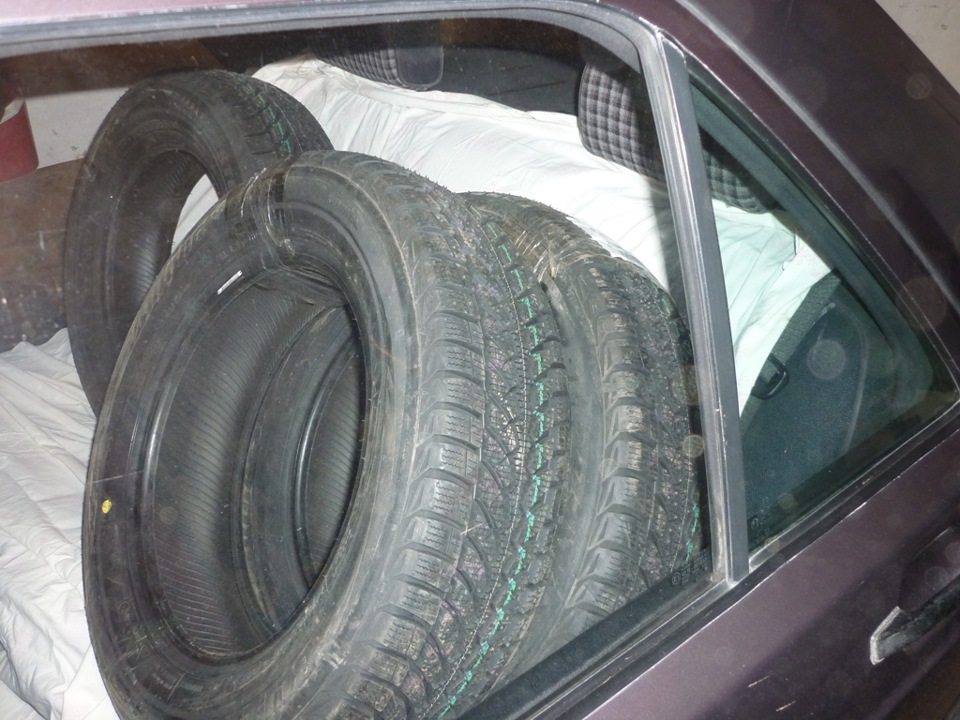 Bridgestone Blizzak LM-32 1
