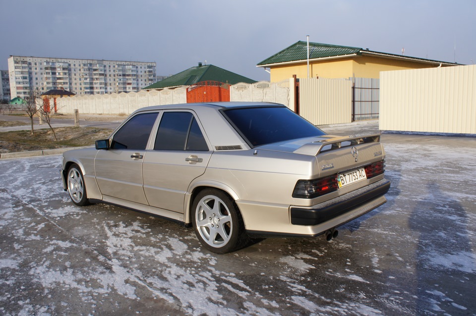 Фото моего W201 2