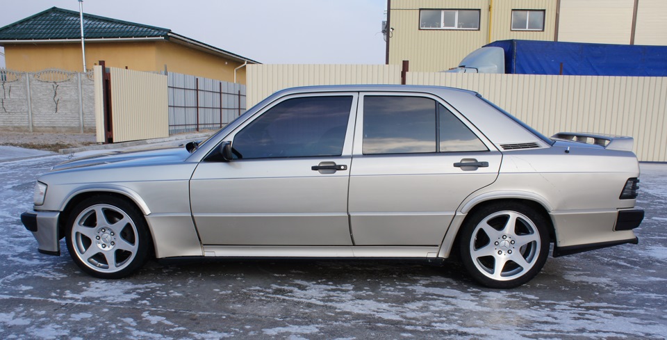 Фото моего W201 1