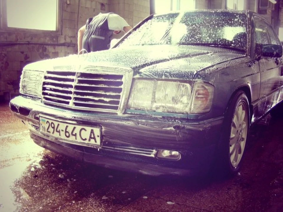 7-й Міжнародний Фестиваль Mercedes-Benz. Київ, 1-2 червня 2013 р. (Фото моєї машини))