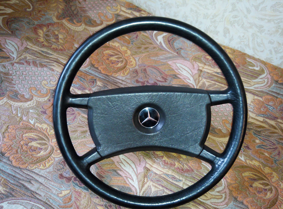 Нове кермо з Air Bag від W124) 2