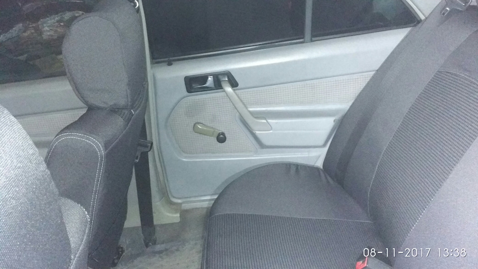 Салон, не багато оновив. 2