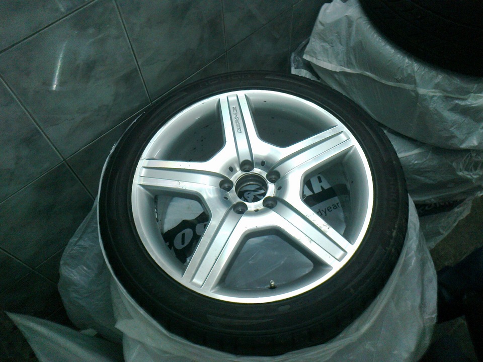Продам r 19 amg + гума 255,45, r 19 КИЇВ NOKIAN HAKKA Z 1