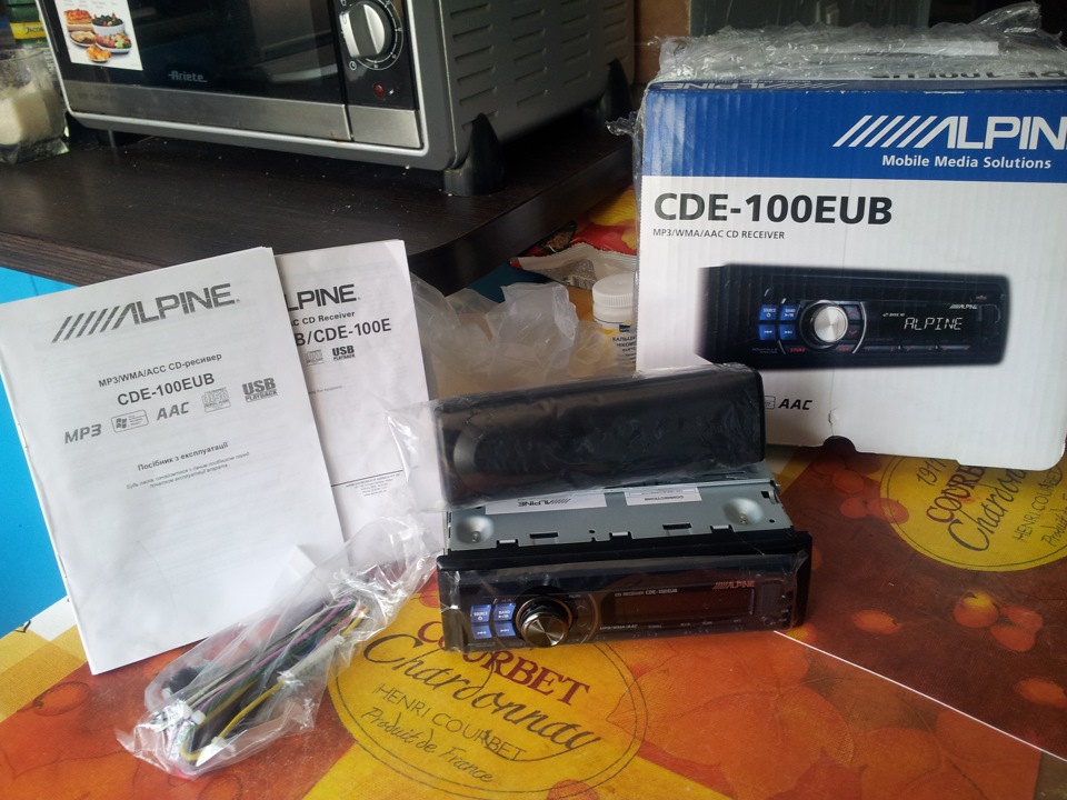 Продам магнітолу Alpine CDE-100EUB ОРИГІНАЛ 2