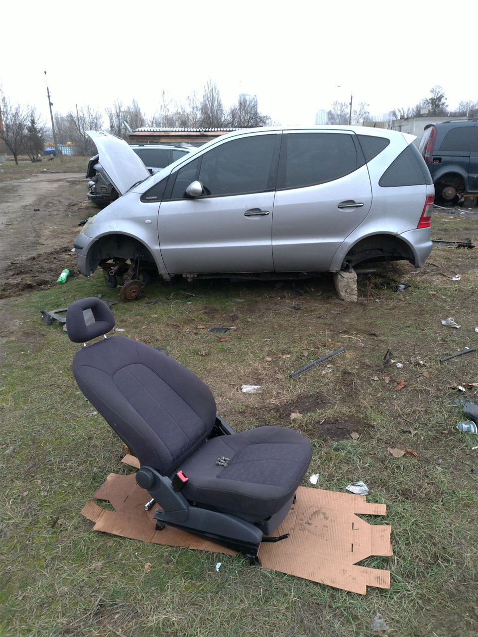Найдешевший ремонт крісла водія 4