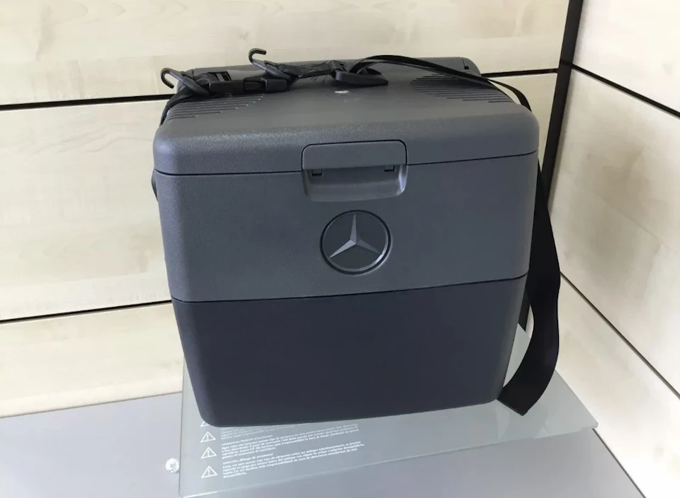 Автомобільний холодильник Mercedes Benz A4148300060