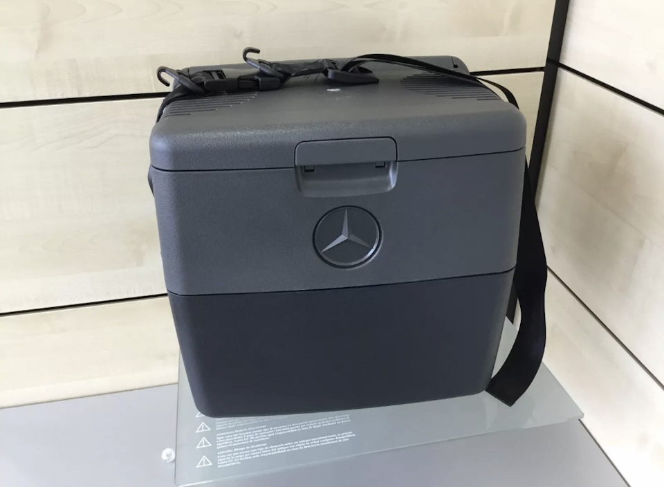 Автомобільний холодильник Mercedes Benz A4148300060 1