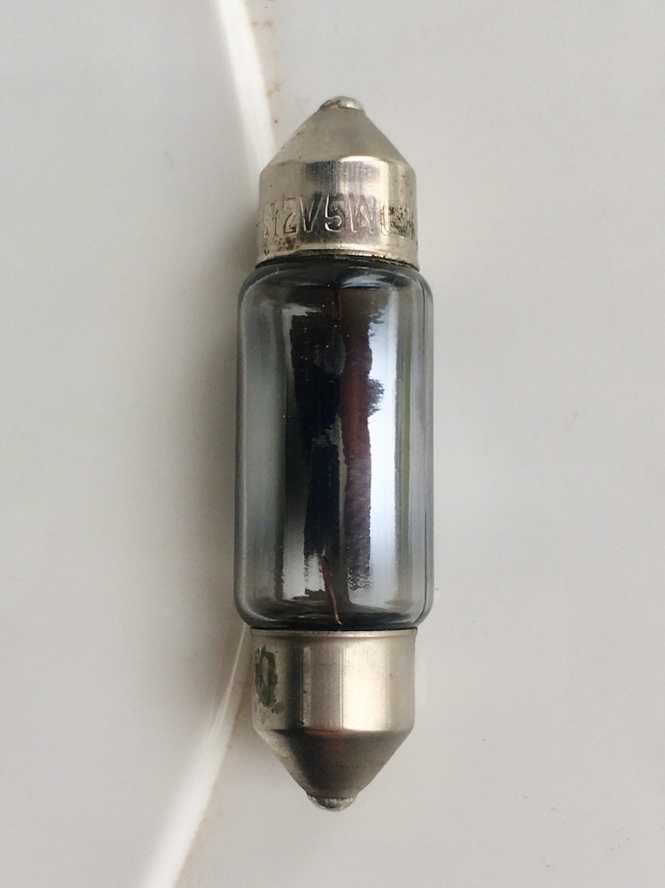Освітлення номерного знака. License plate lamp, left 4