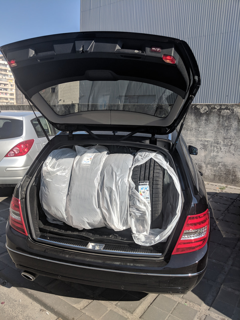 Літня гума (GoodYear EfficientGrip Performance) і неприємний сюрприз... 4