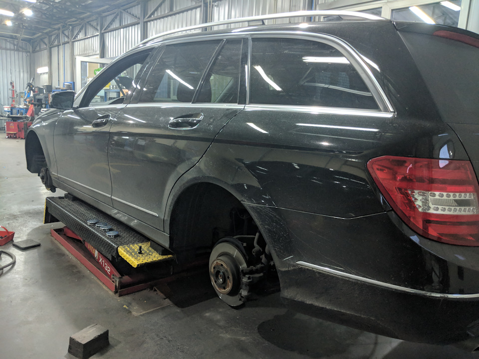 Літня гума (GoodYear EfficientGrip Performance) і неприємний сюрприз... 1