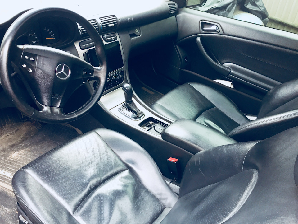 Ipad в авто замість гу - магнітоли Mercedes 4