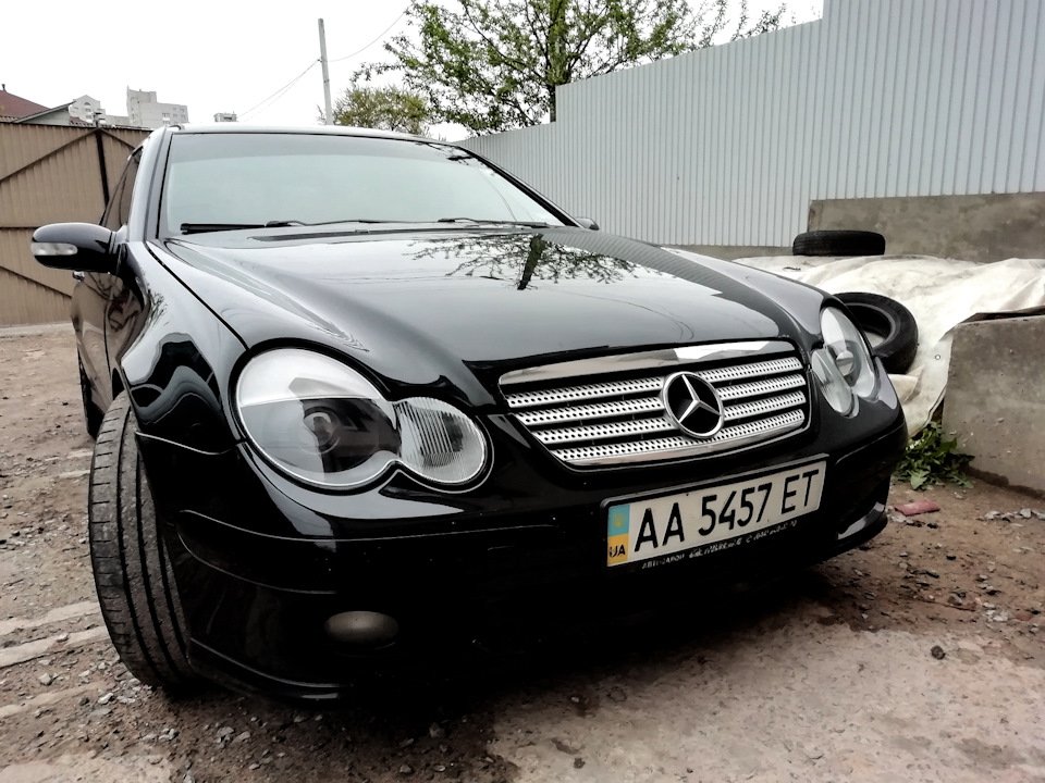 Встановлення Mercedes Headlight cl203 5