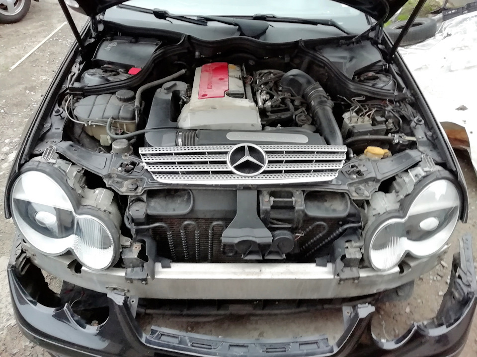 Встановлення Mercedes Headlight cl203 4