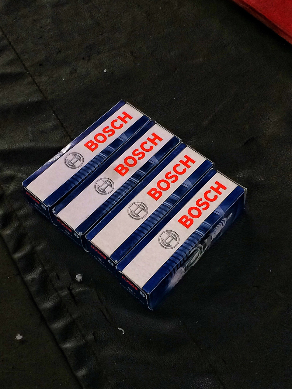 Заміна свічок BOSCH 4