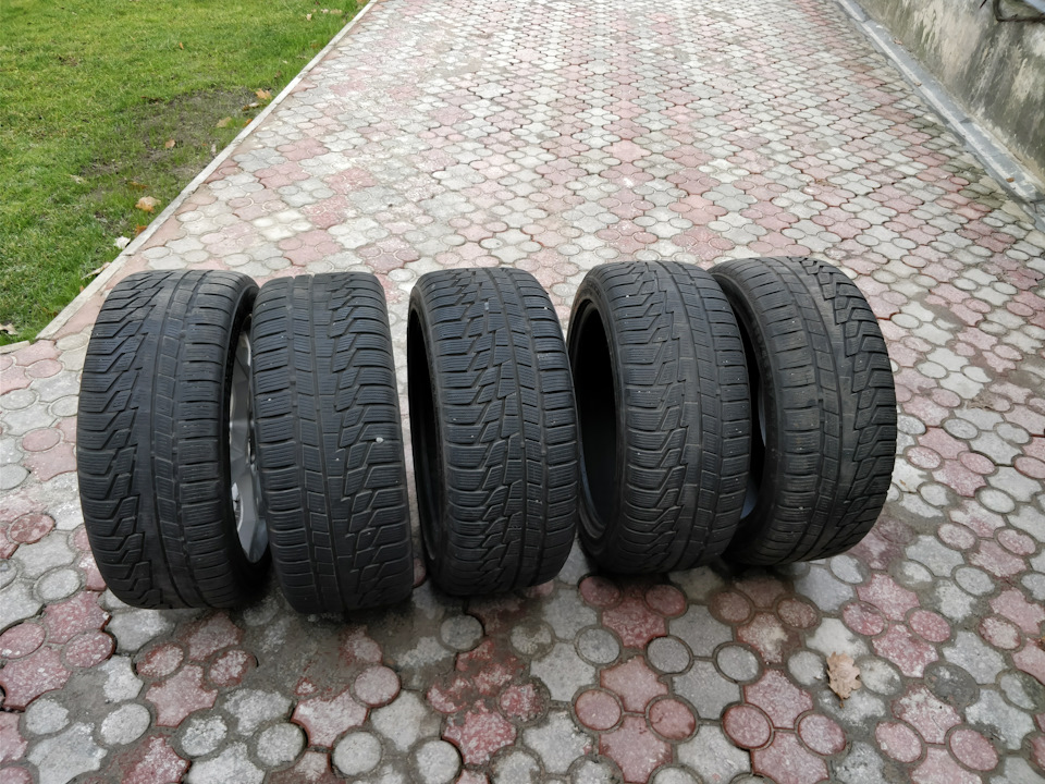 Барига пост) продам гуму 225/45/17 зима. 5 балонів 1