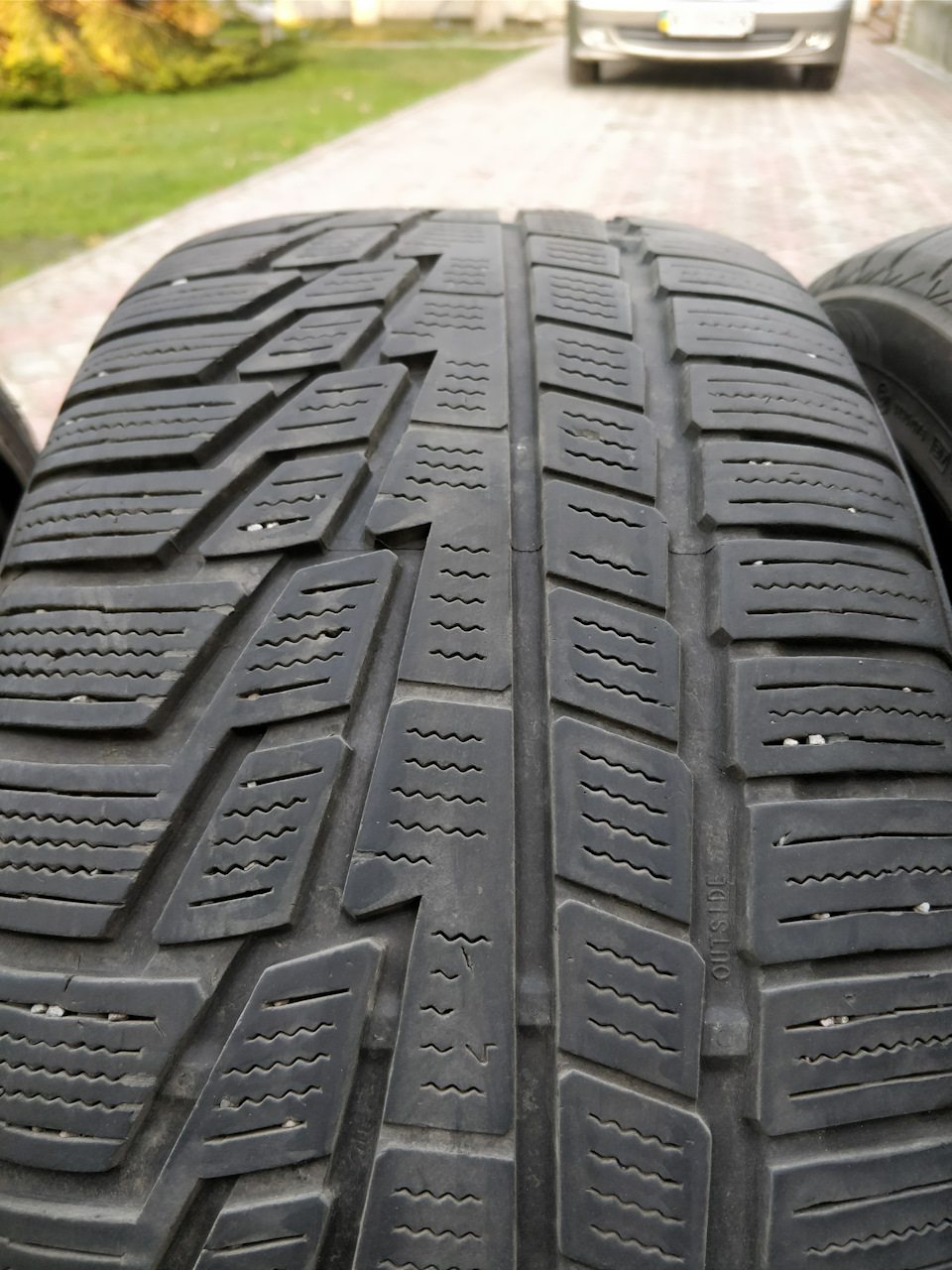 Барига пост) продам гуму 225/45/17 зима. 5 балонів 5