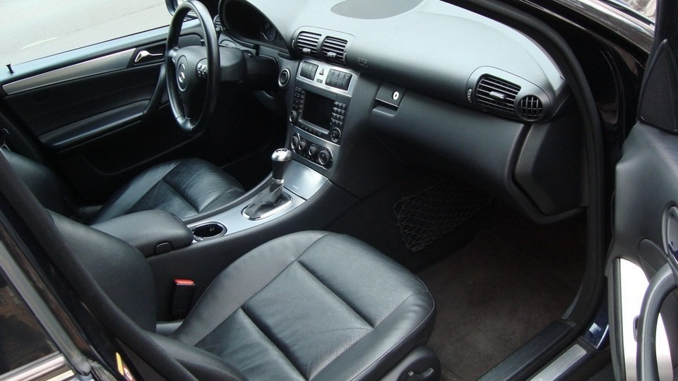Куплю салон w203 1