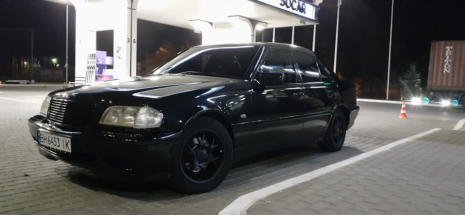 Прощай W124, привіт w202 1