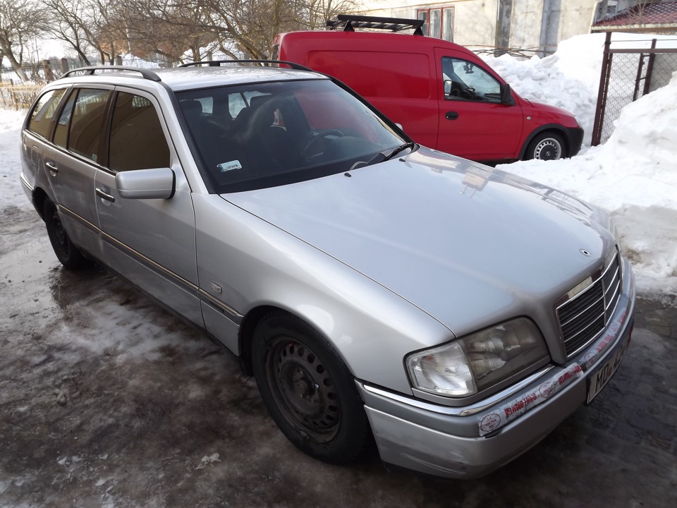 W-202 C-180 Авто під розбирання. 2
