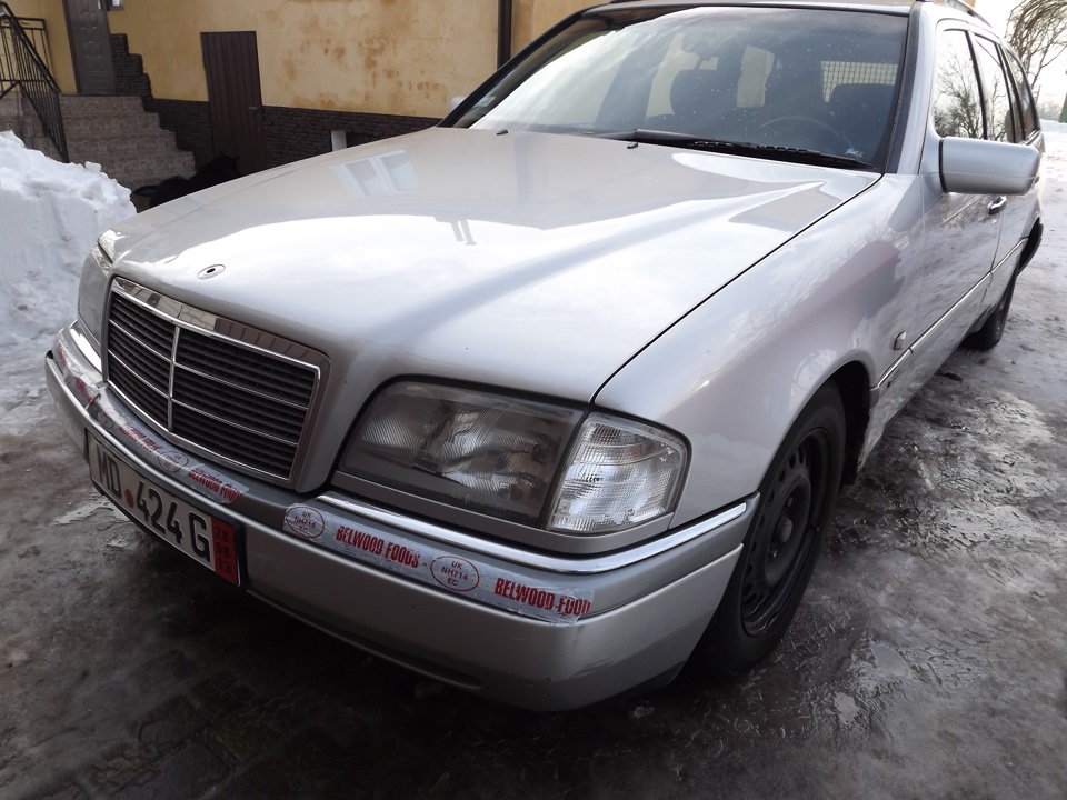 W-202 C-180 Авто під розбирання. 4