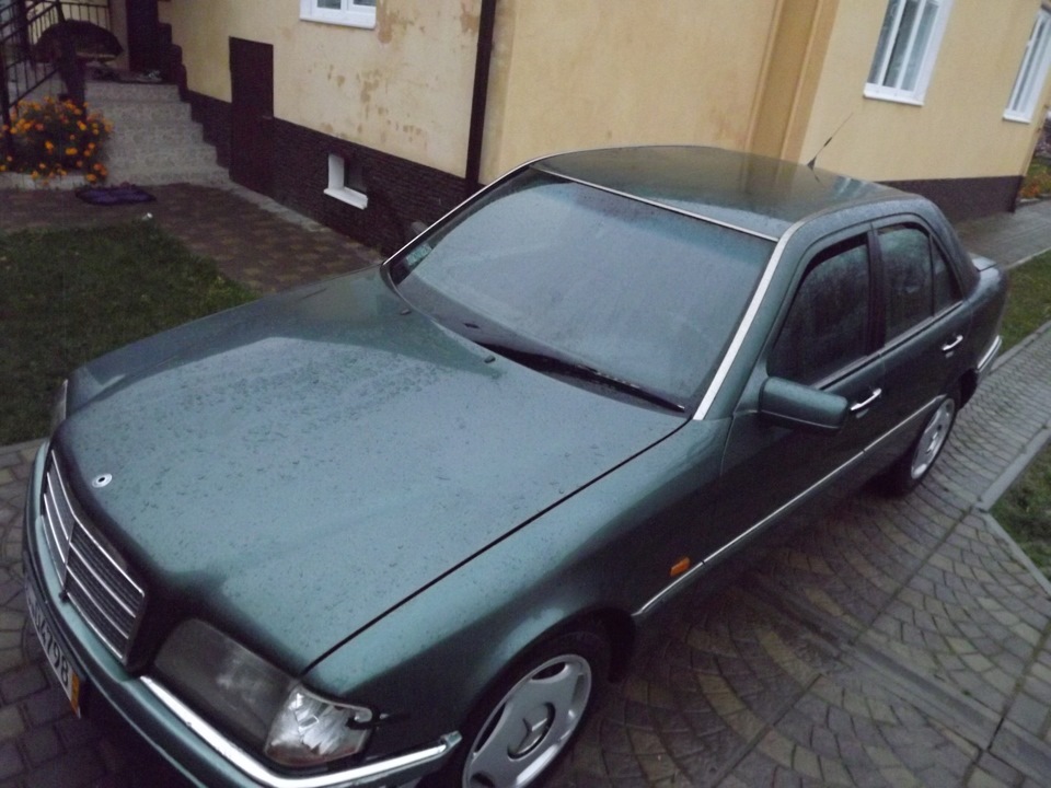 W-202 C-220 Авто під розбирання. 4
