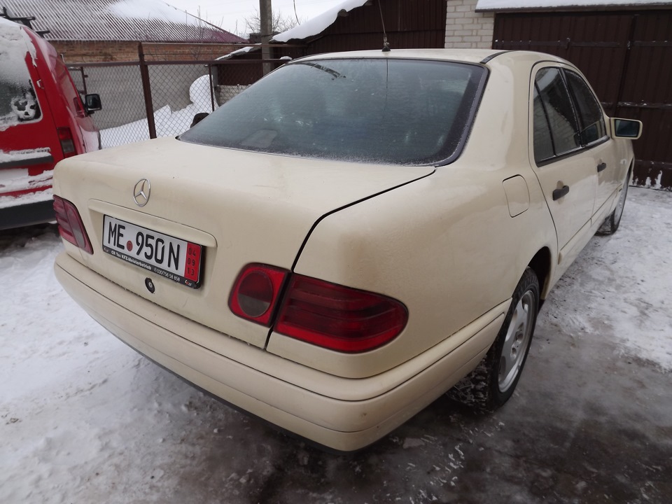 W-210 E-220 Авто під розбирання. 5