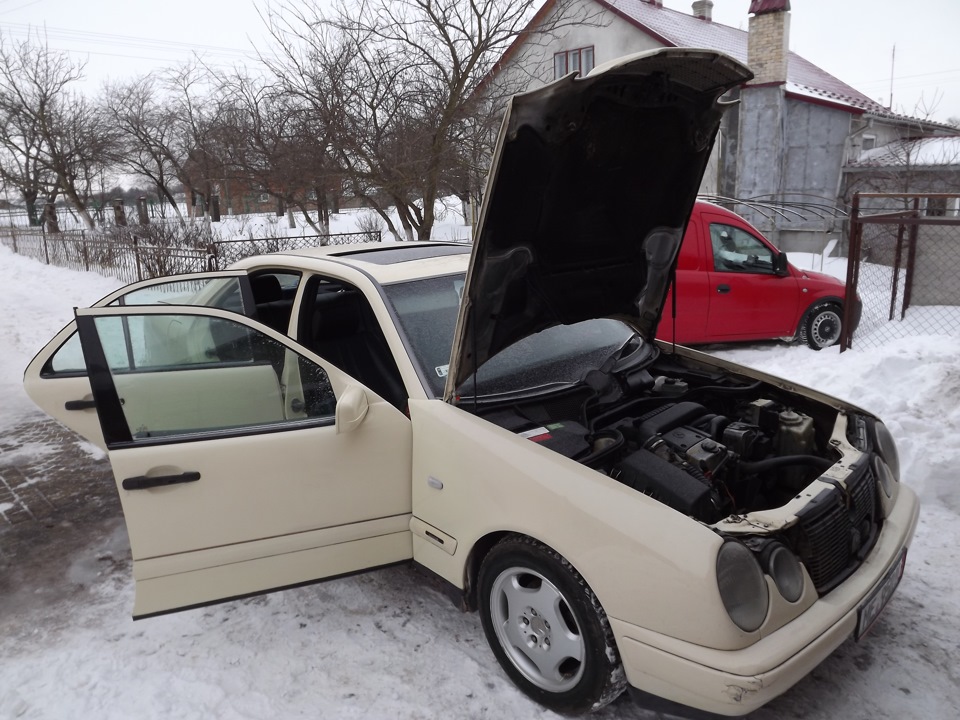 W-210 E-220 Авто під розбирання. 1