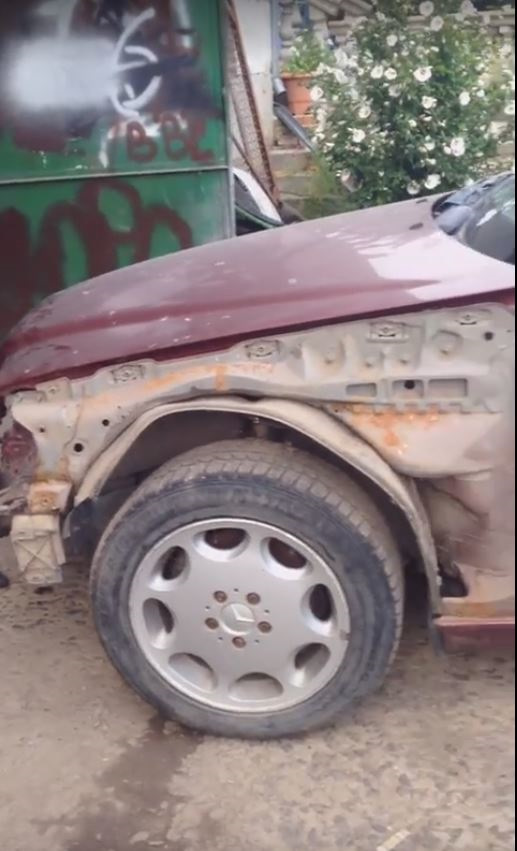 Почали зачищати іржу. 4