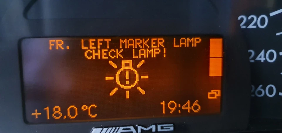 Допоможіть розібратися що це за помилка (fr. left marker lamp check lamp)?