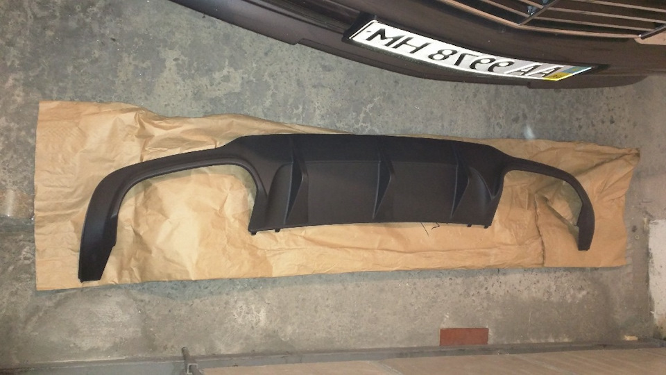 Приїхав вихлоп С63 AMG 5