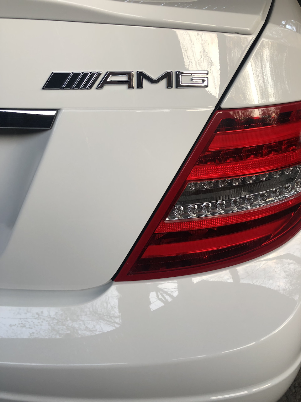 AMG 2