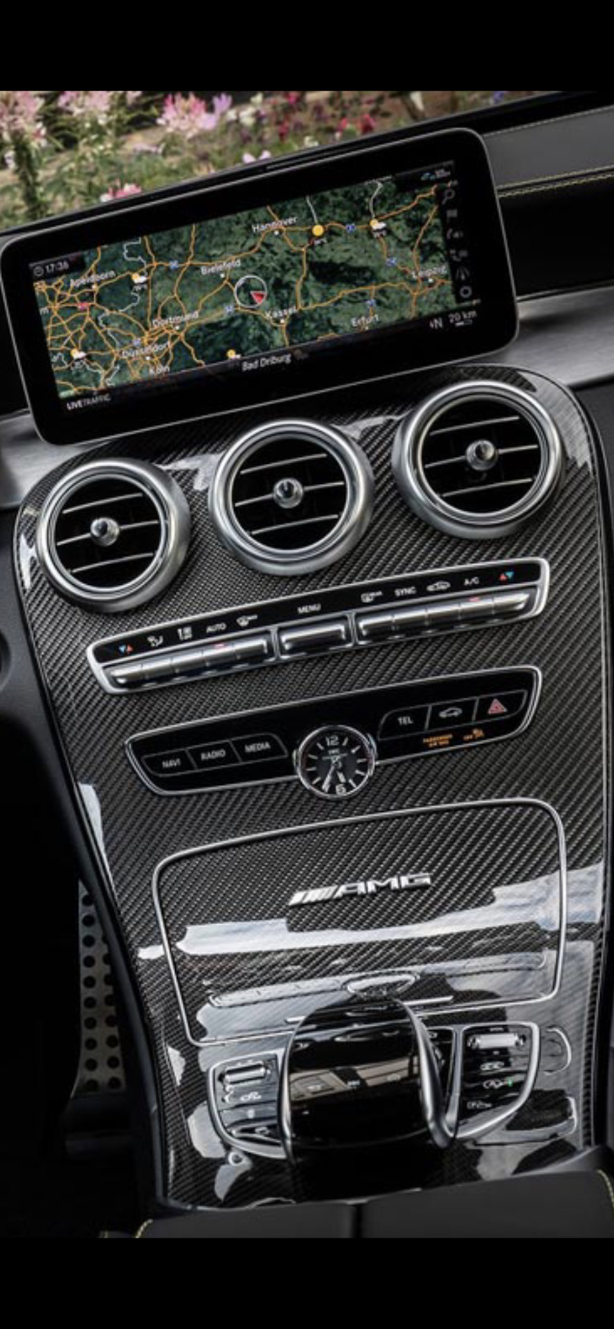 Логотип AMG 5