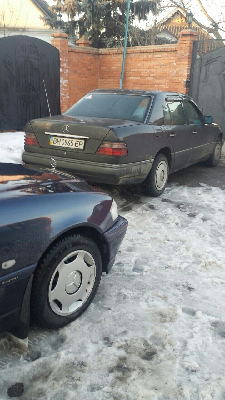 Мерседес w124 250 TD 4