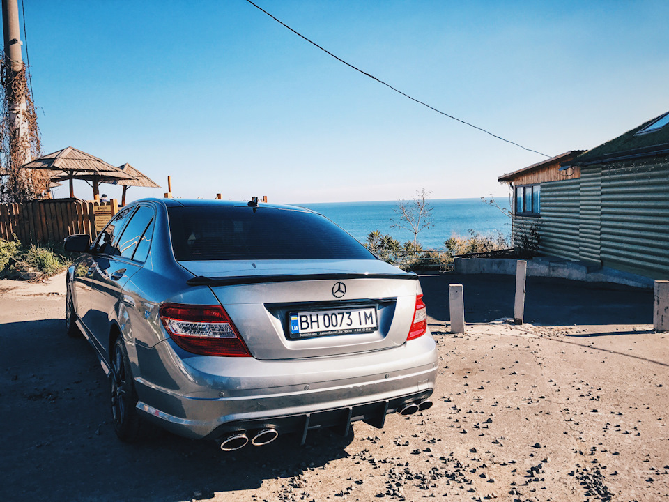 Дифузор (для C 7.3 AMG) 2