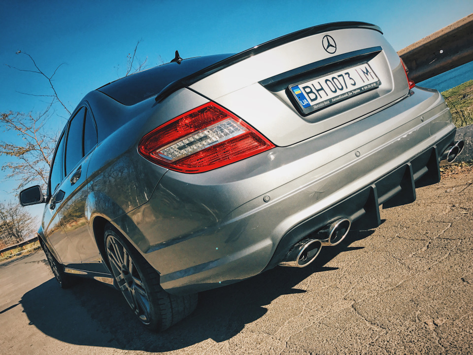 Дифузор (для C 7.3 AMG) 5