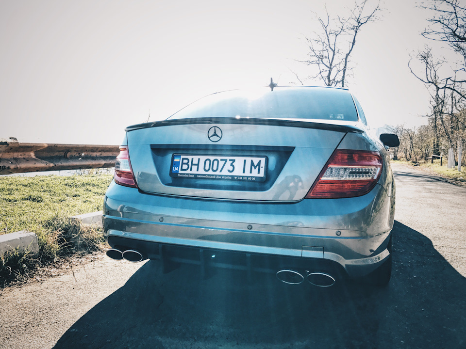 Дифузор (для C 7.3 AMG) 3