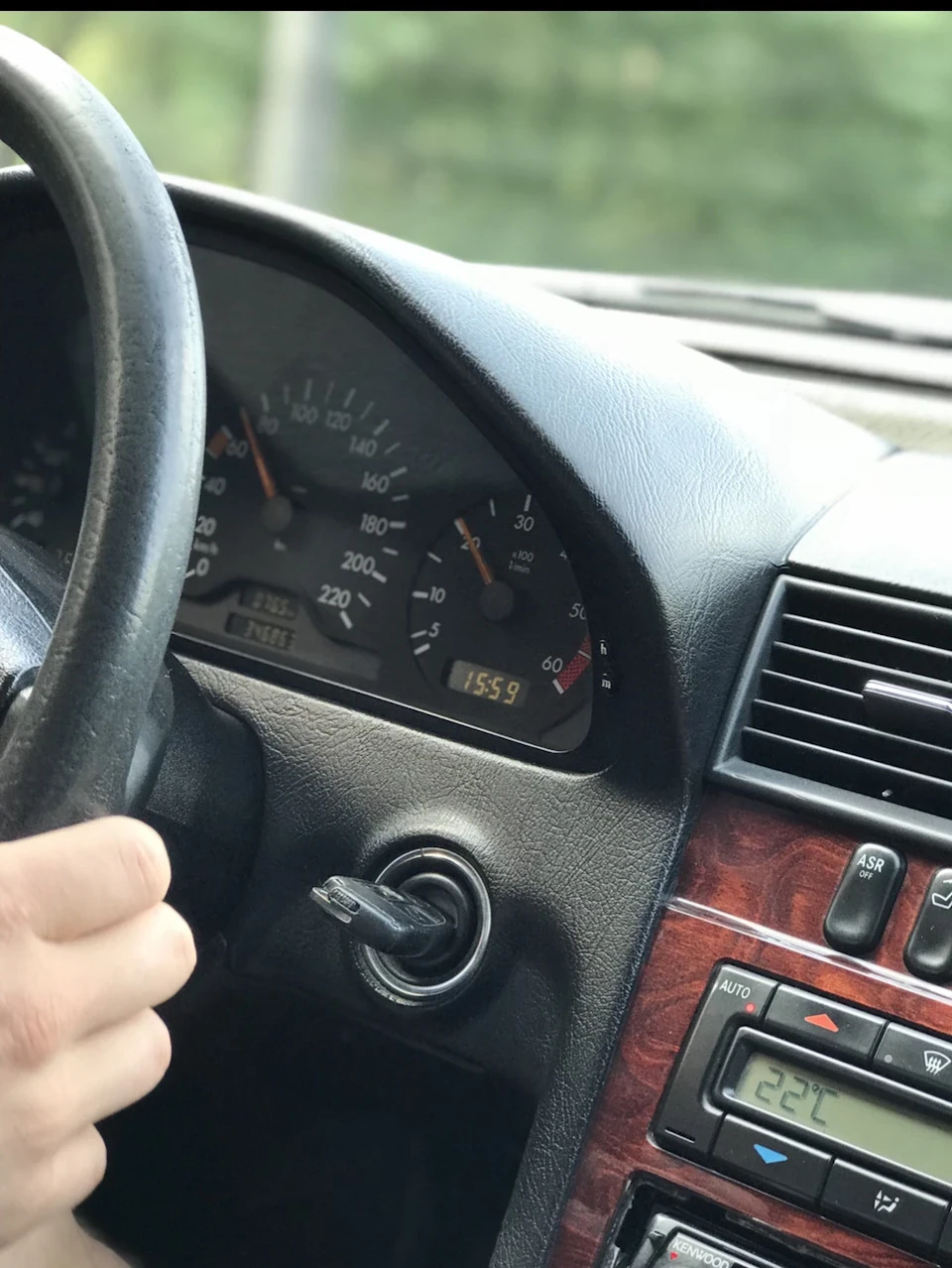 Не їде