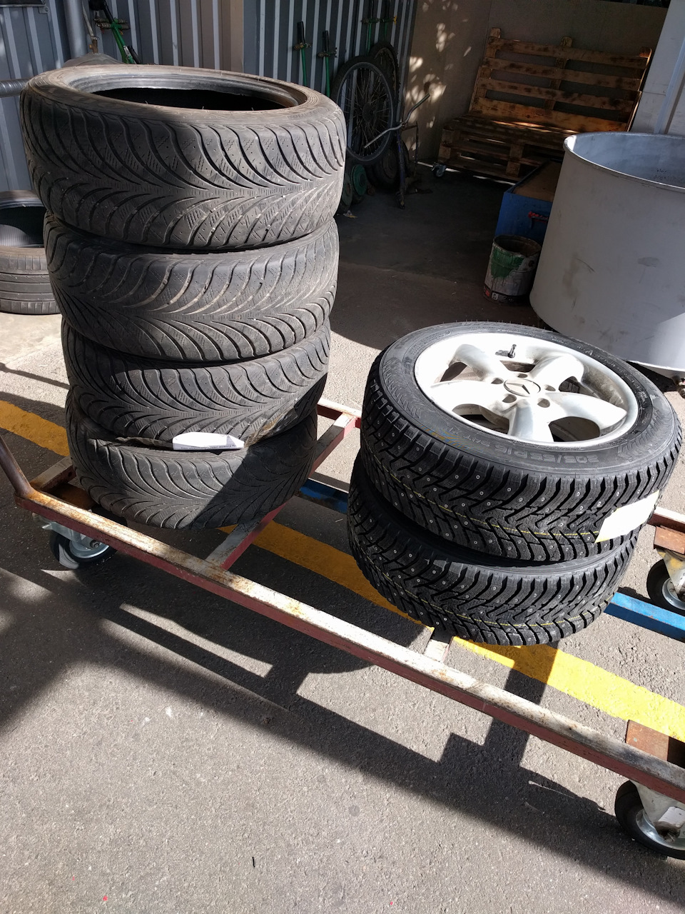 Готуй сани влітку (Nokian Hakkapeliitta 8) 4