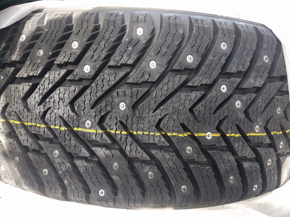 Готуй сани влітку (Nokian Hakkapeliitta 8) 2