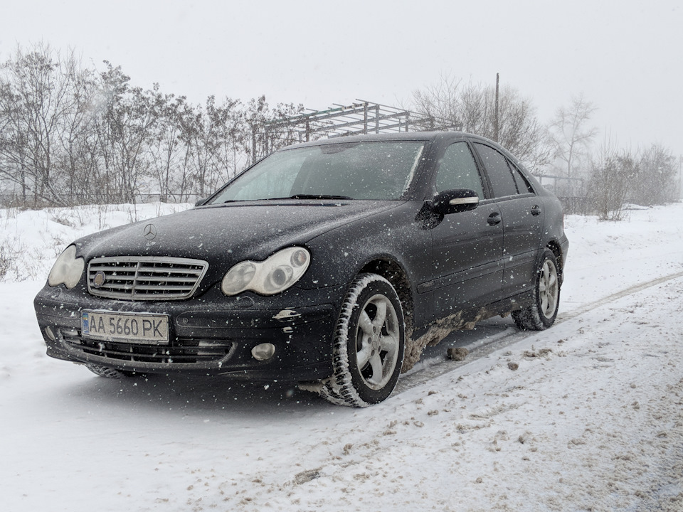 Winter Mercedes-Benz 2
