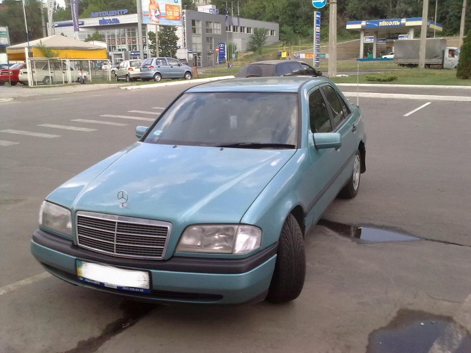Тоніровачка, килимки та чохли, перетворили Мусіка. 3
