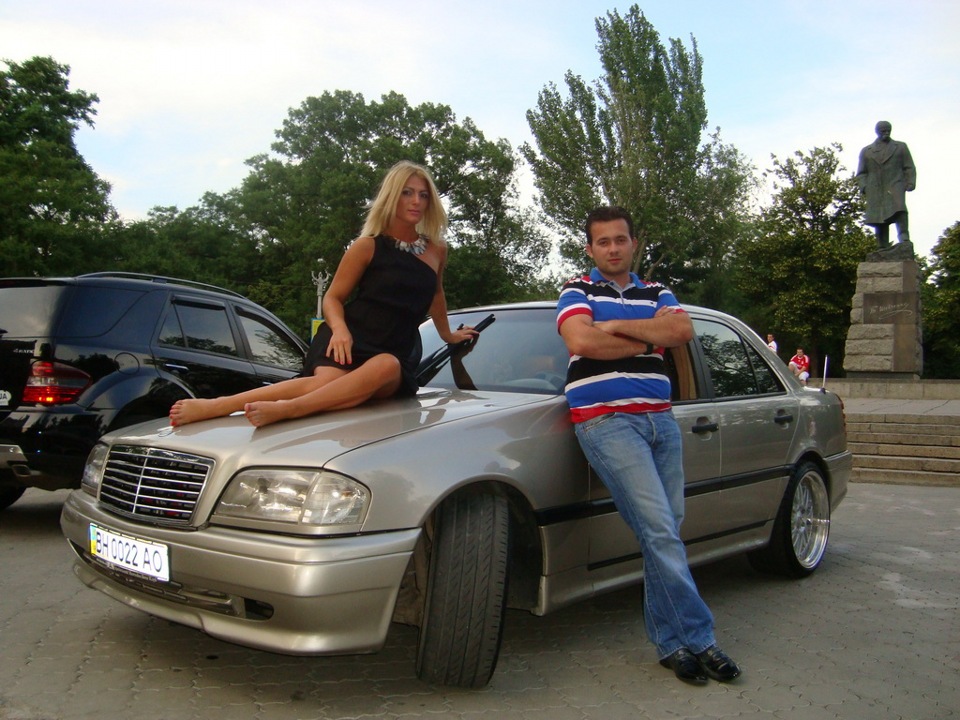 We met some girls, some girls who gave a good time… 5