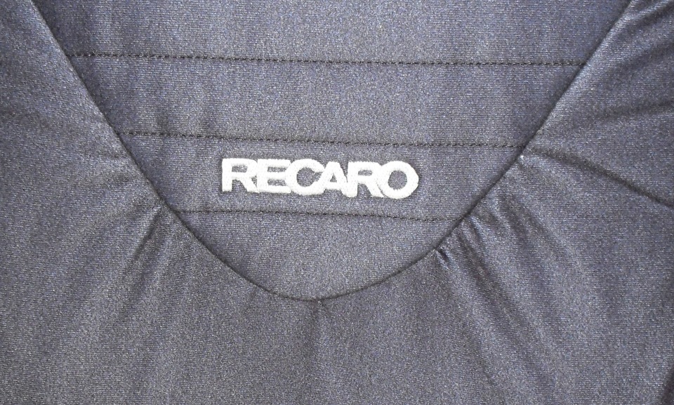 RECARO. Тепер і в мене. Правда дитяче крісло, але RECARO. 1