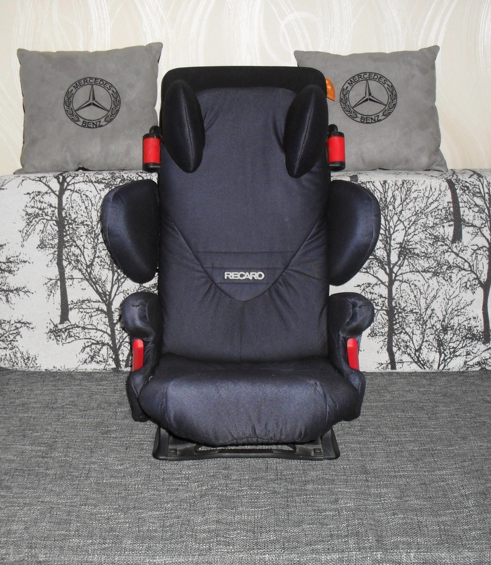 RECARO. Тепер і в мене. Правда дитяче крісло, але RECARO. 4