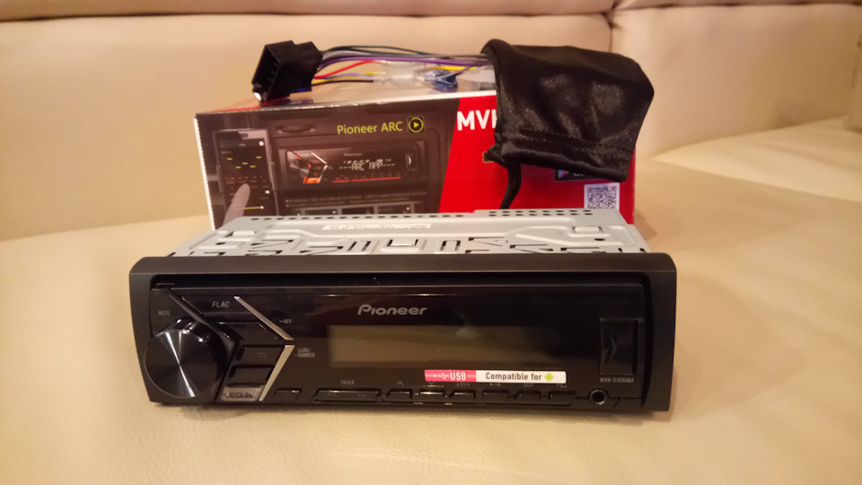 Запис №4. Нова магнітола Pioneer MVH-S100UBA 2