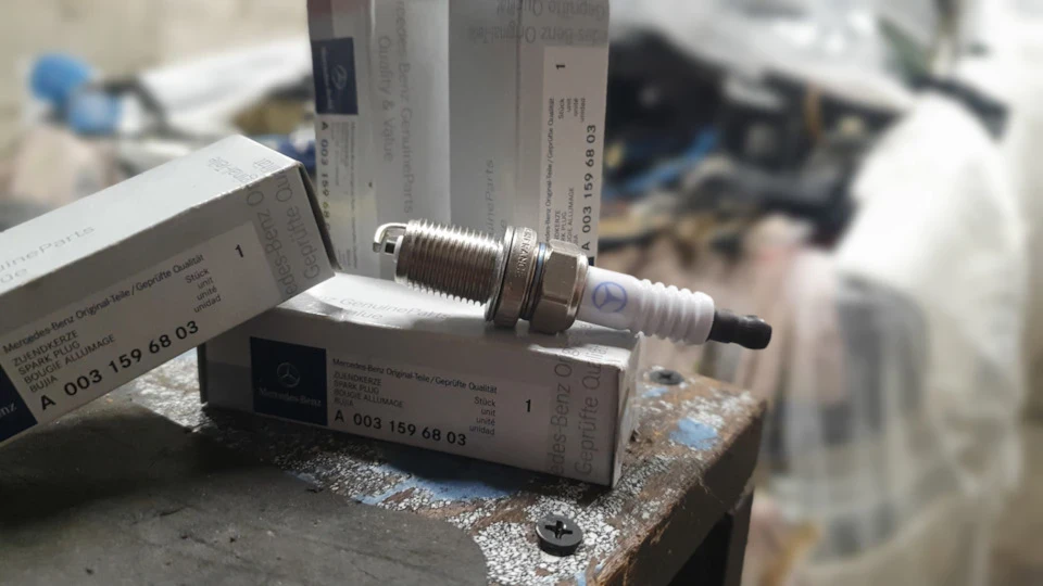 Свічки Mercedes A 003 159 68 03