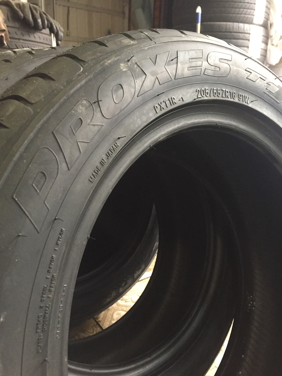 TOYO Proxes T1R 205/55 R16 2